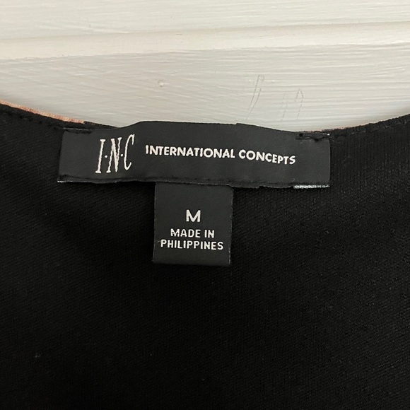 Leopard Print Sleeveless Dress - Picture 2 of 6